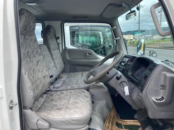 MAZDA TITAN DOUBLE CAB 2009 - Image 12