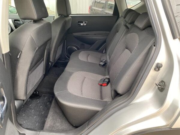 NISSAN DUALIS 2010 - Image 13