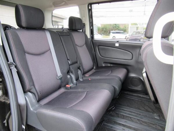 NISSAN SERENA 2013 - Image 16