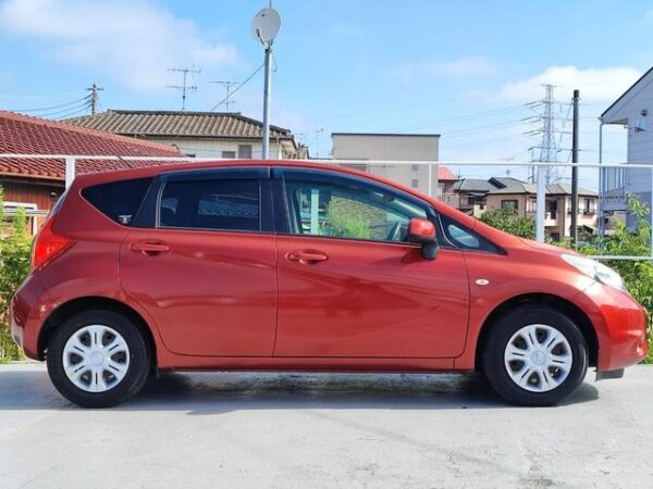 NISSAN NOTE 2015 - Image 3