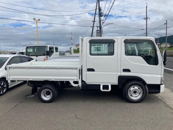 MAZDA TITAN DOUBLE CAB 2009 - Image 3