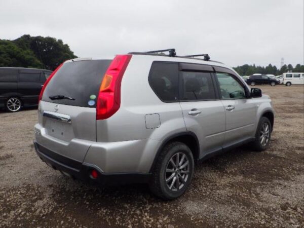 NISSAN X-TRAIL 2007 SILVER - Image 4
