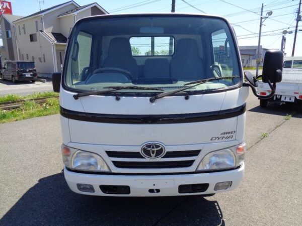 TOYOTA DYNA 2007 SOLD KIRIBATI - Image 5