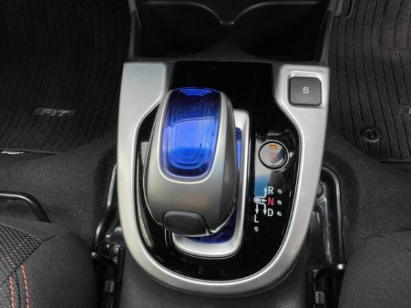 HONDA FIT 2013 - Image 6