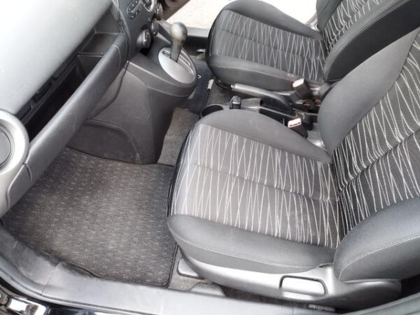 MAZDA DEMIO 2010 - Image 7