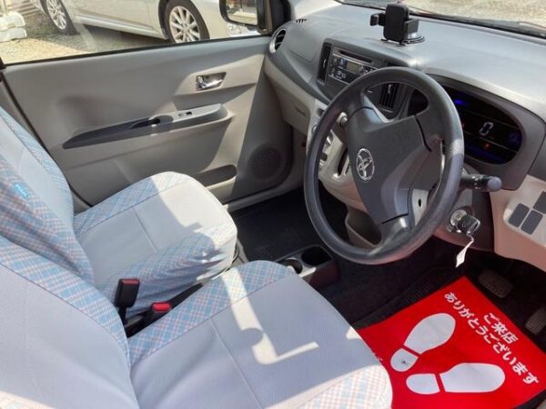 TOYOTA PIXIS EPOCH 2015 - Image 13