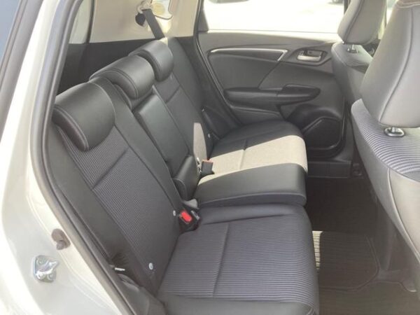 HONDA FIT 2018 - Image 13