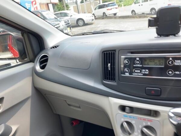TOYOTA PIXIS EPOCH 2015 - Image 15