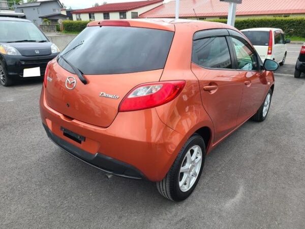 MAZDA DEMIO 2008 - Image 16