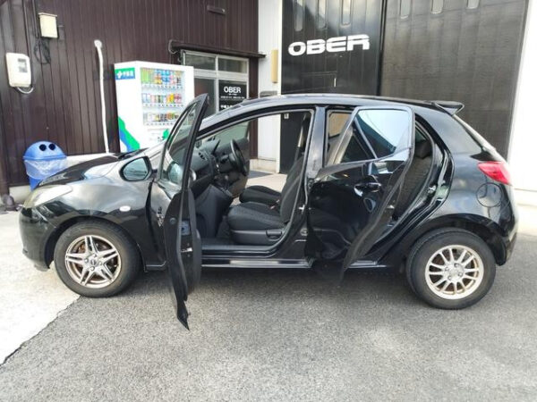 MAZDA DEMIO 2010 - Image 3