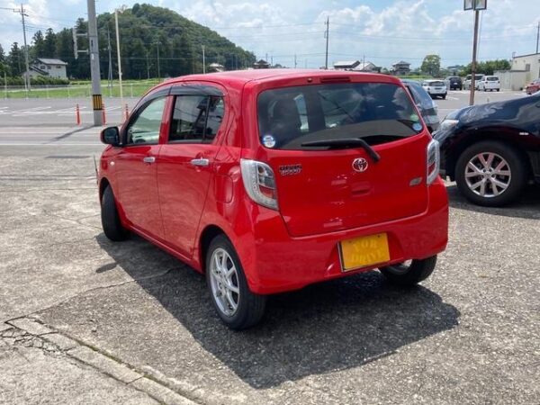 TOYOTA PIXIS EPOCH 2015 - Image 6