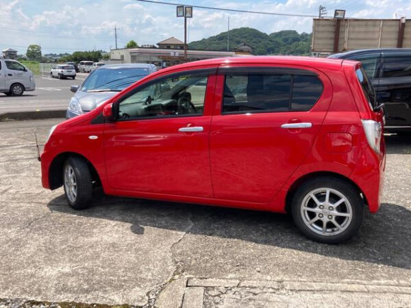 TOYOTA PIXIS EPOCH 2015 - Image 7