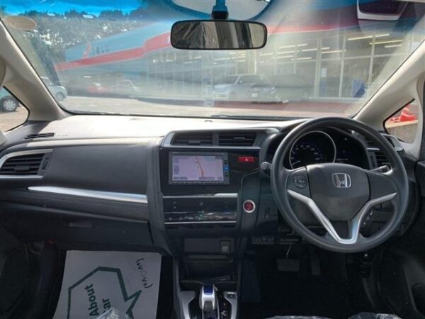 HONDA FIT 2017 - Image 7