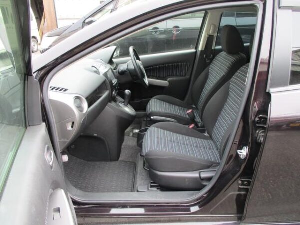 MAZDA DEMIO 2010 - Image 7