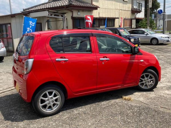 TOYOTA PIXIS EPOCH 2015 - Image 8