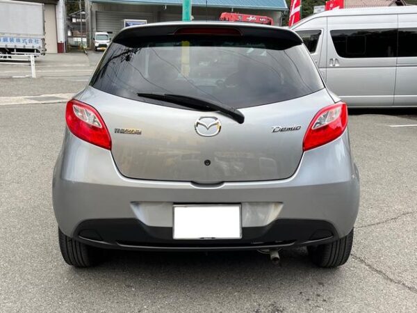 MAZDA DEMIO 2009 - Image 12