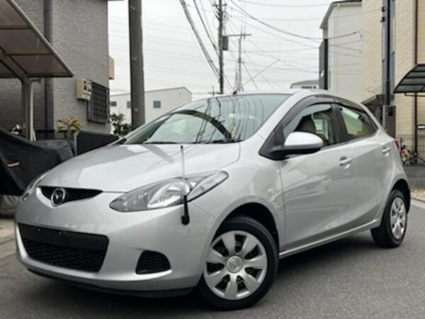 MAZDA DEMIO 2007 SILVER M - Image 3