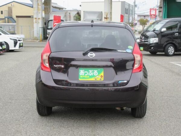 NISSAN NOTE 2013 - Image 2