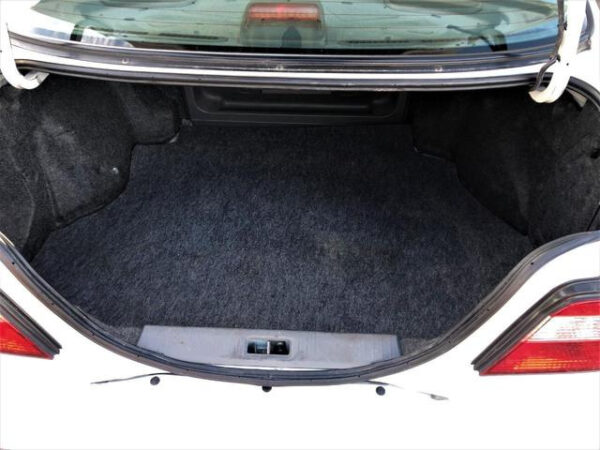 NISSAN BLUEBIRD - Image 20