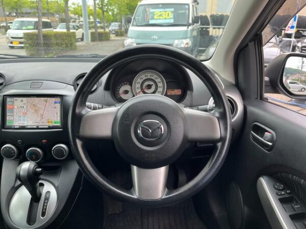 MAZDA DEMIO 2008 - Image 18