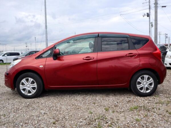 NISSAN NOTE 2013 - Image 3