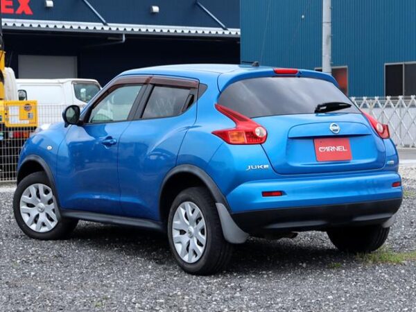 NISSAN JUKE 2011 - Image 4