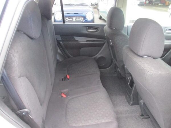 NISSAN WINGROAD 2013 - Image 9