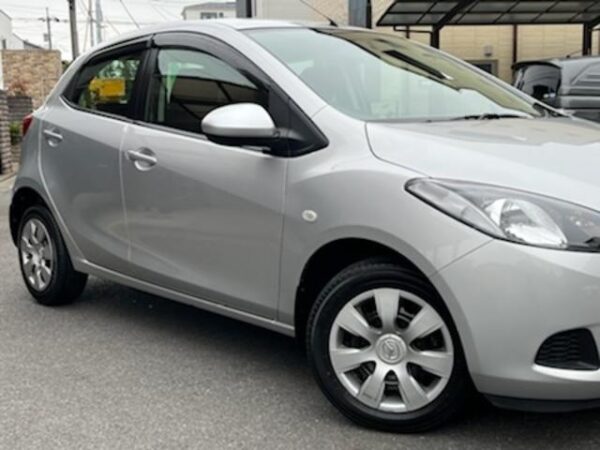 MAZDA DEMIO 2007 SILVER M - Image 9