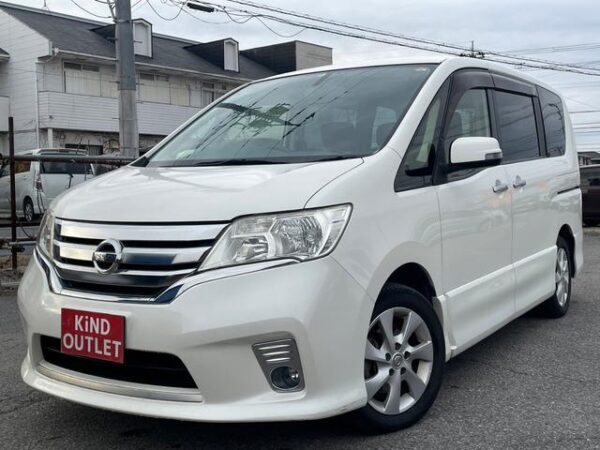 NISSAN SERENA 2013