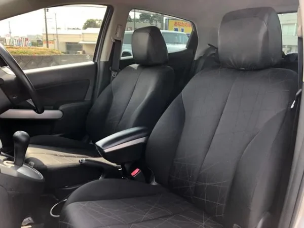 MAZDA DEMIO 2013 - Image 11
