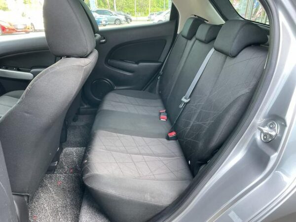 MAZDA DEMIO 2013 - Image 11