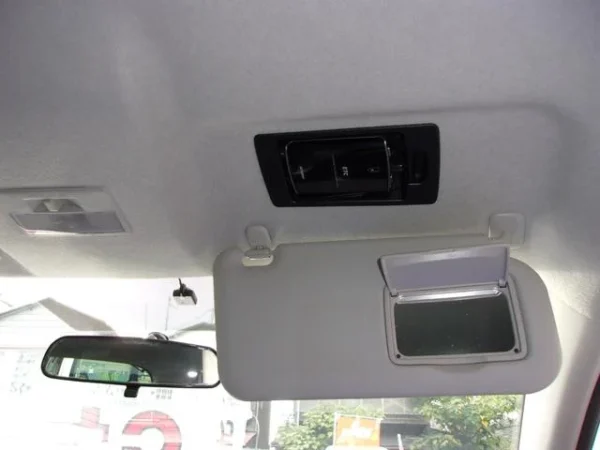 MAZDA DEMIO 2013 - Image 11