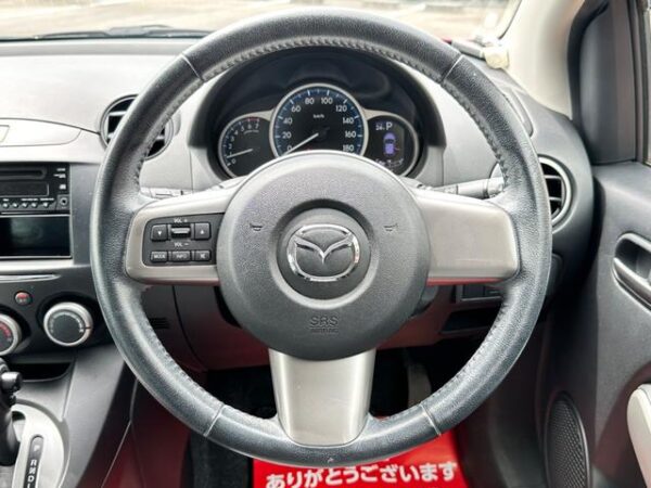 MAZDA DEMIO 2013 - Image 16