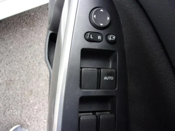 MAZDA DEMIO 2013 - Image 13