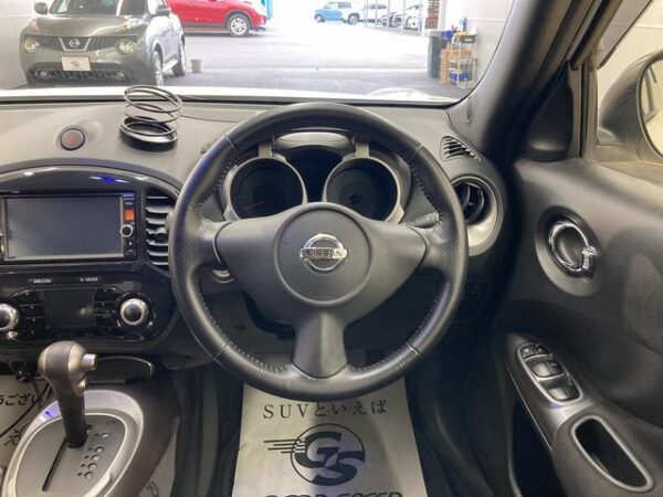 NISSAN JUKE 2013 - Image 12