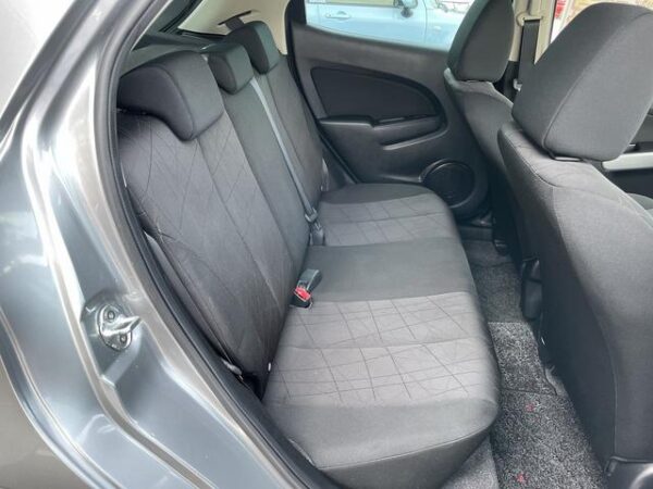 MAZDA DEMIO 2013 - Image 19