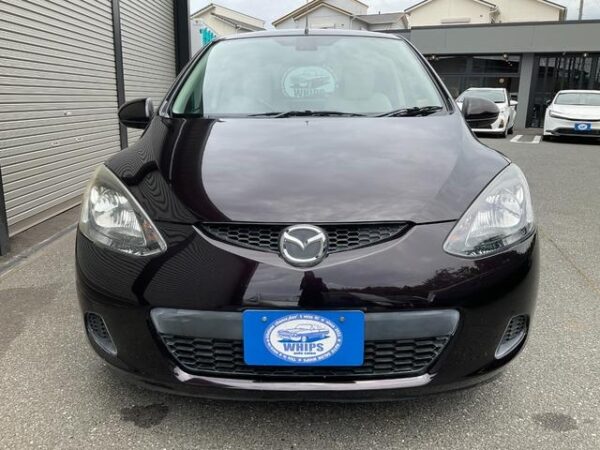 MAZDA DEMIO 2010 - Image 2