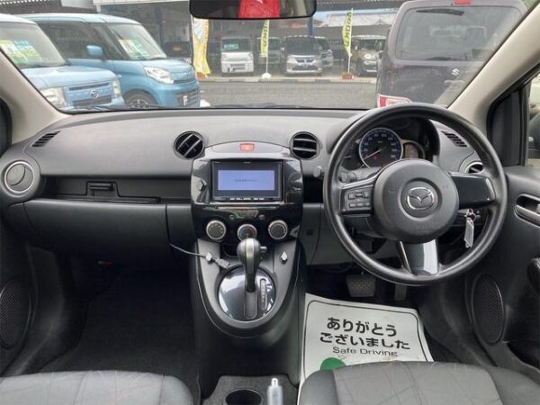 MAZDA DEMIO 2008 - Image 6