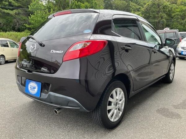 MAZDA DEMIO 2010 - Image 5