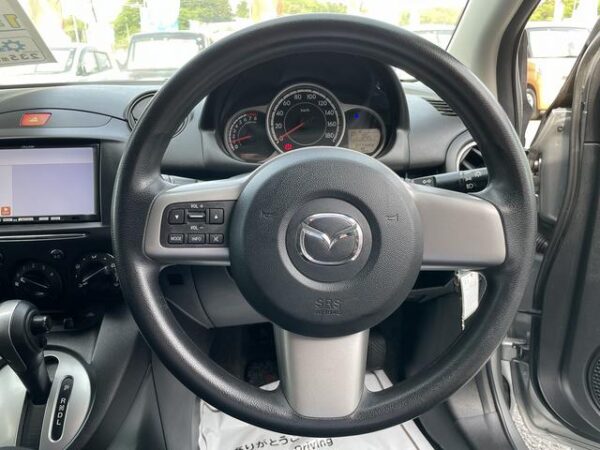 MAZDA DEMIO 2013 - Image 26