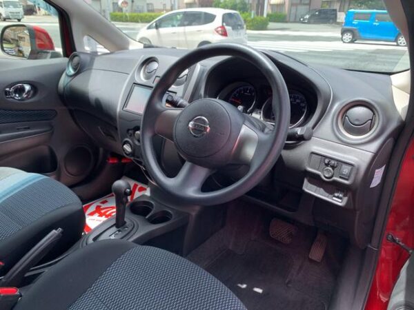 NISSAN NOTE 2013 - Image 9