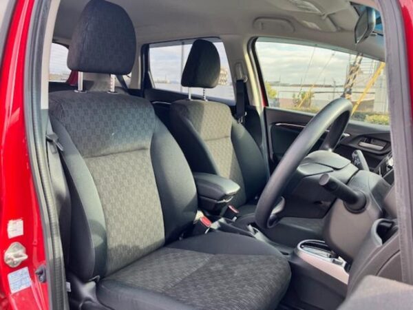 HONDA FIT 2013 - Image 12