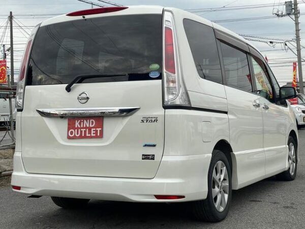 NISSAN SERENA 2013 - Image 8
