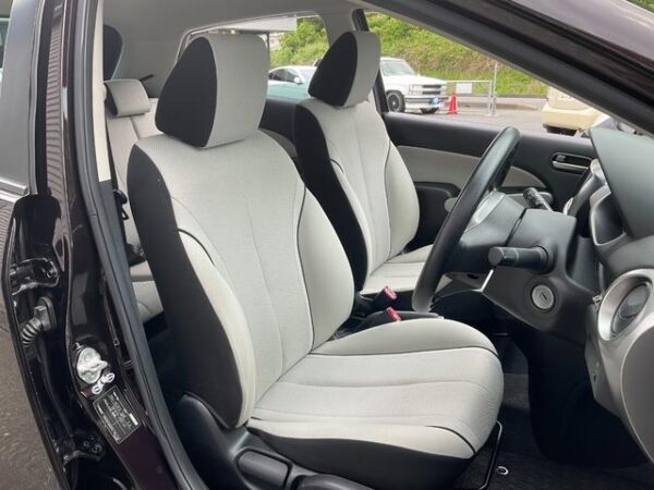 MAZDA DEMIO 2010 - Image 12
