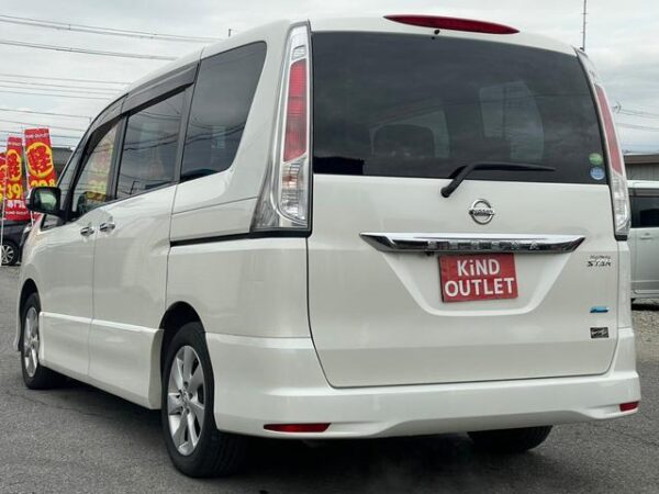 NISSAN SERENA 2013 - Image 9