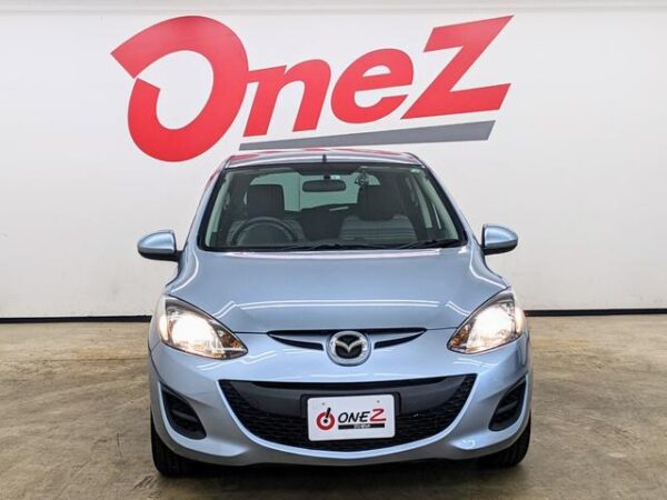 MAZDA DEMIO 2013 - Image 10