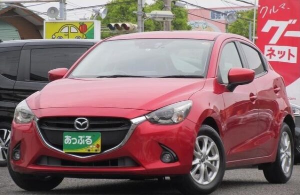 MAZDA DEMIO 2014