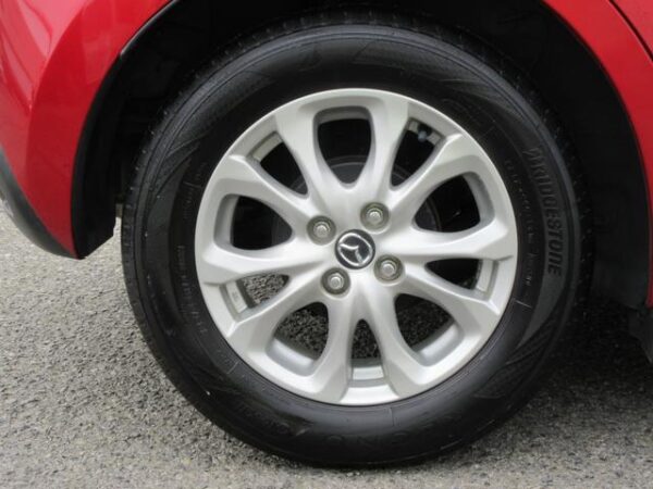 MAZDA DEMIO 2014 - Image 15