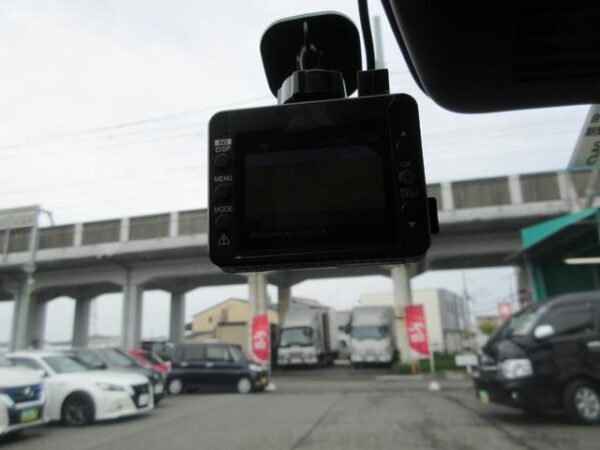 MAZDA DEMIO 2014 - Image 27