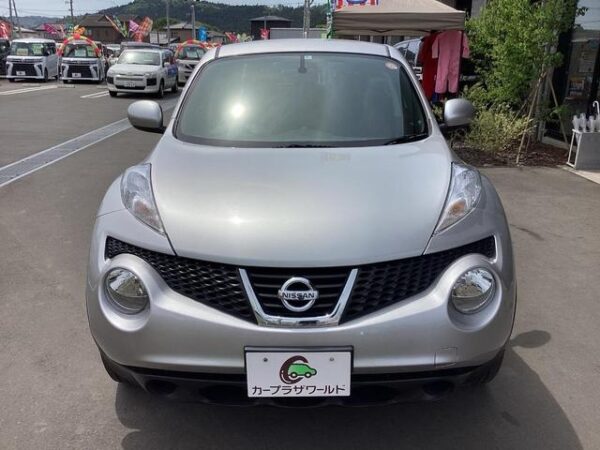 NISSAN JUKE 2010